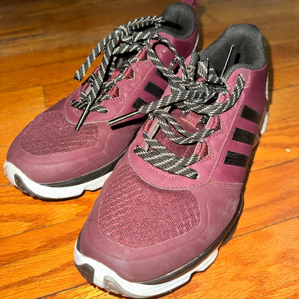 Size 7 Adidas's Lifting Shoes